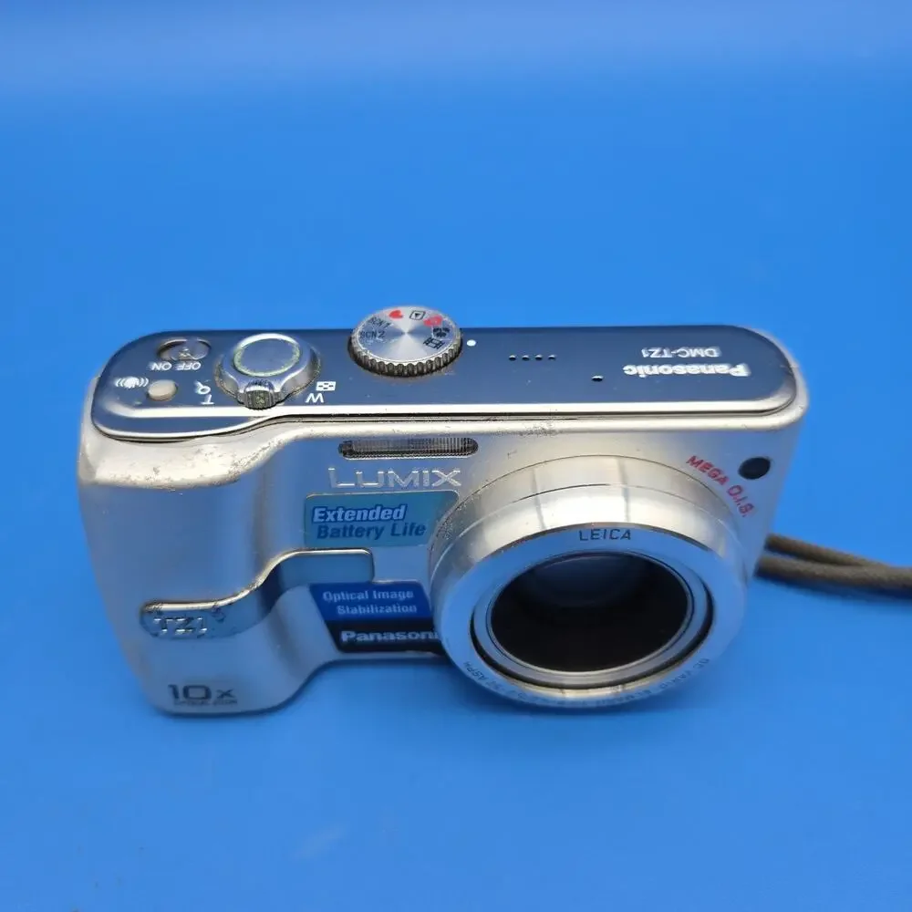 Panasonic Lumix DMC-TZ1 Silver 5MP Digital Camera 10x Zoom Tested Boxed